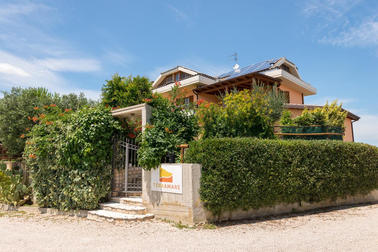 B&B Terramare Castorano  Экстерьер фото
